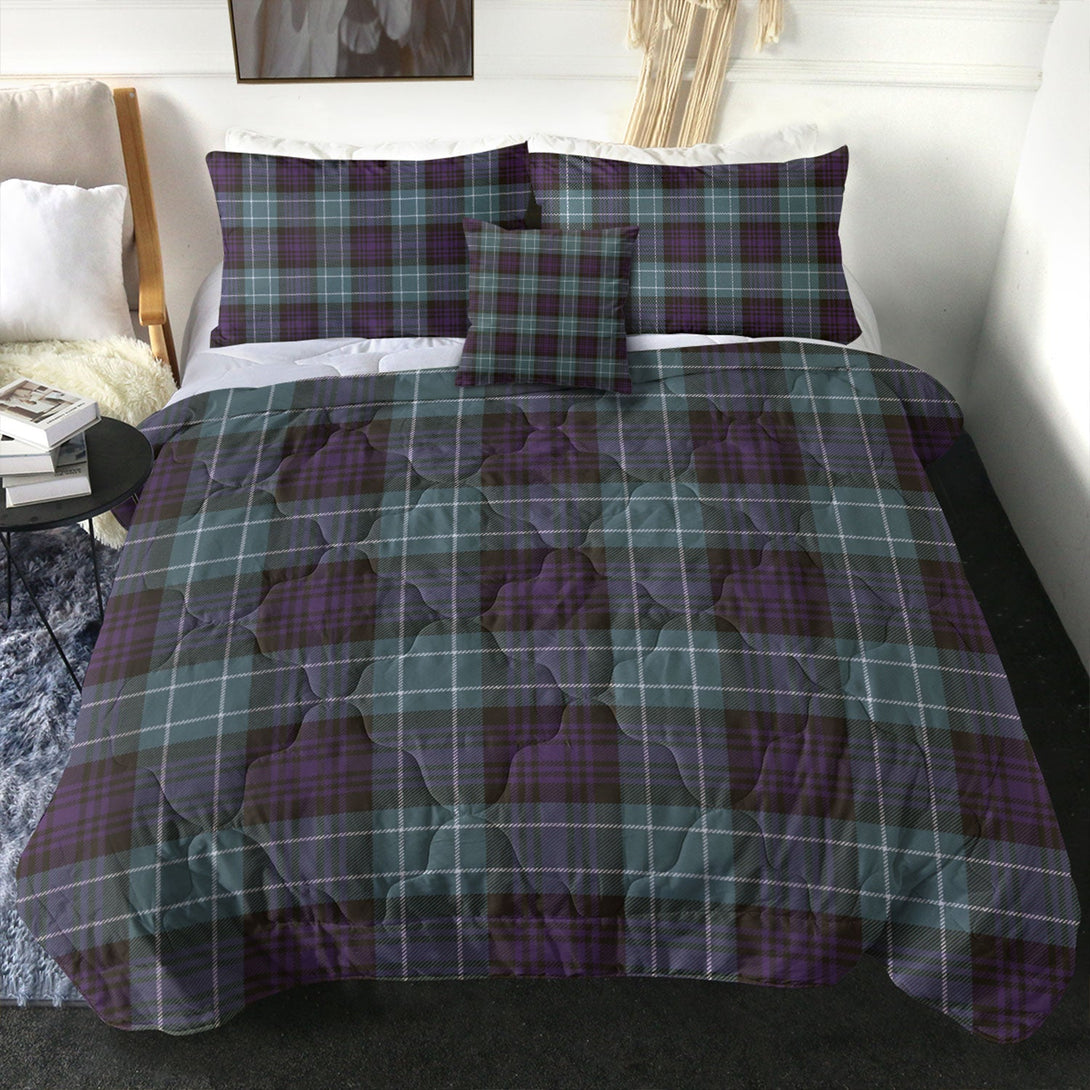 Abercrombie Weathered Clan Badge Tartan Comforter