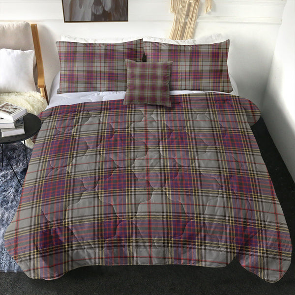 Anderson Ross Weathered Clan Badge Tartan Comforter