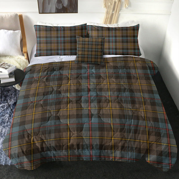 Baillie Weathered Clan Badge Tartan Comforter