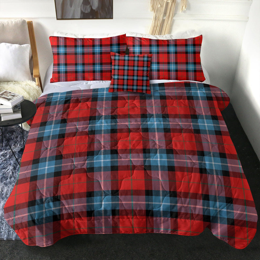 Baillie of Polkemmet Red Clan Badge Tartan Comforter