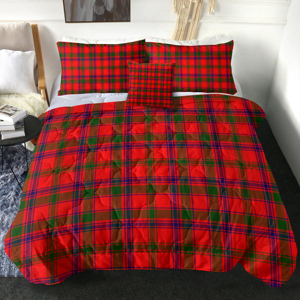 Bain Clan Badge Tartan Comforter