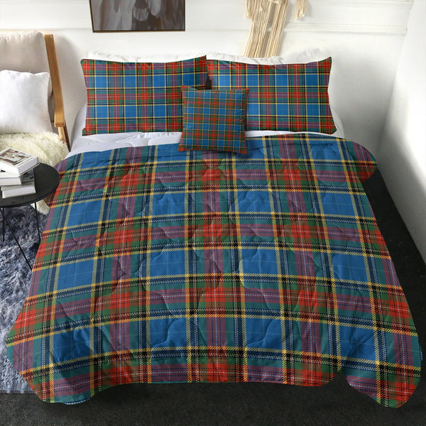 Bethune Ancient Clan Badge Tartan Comforter