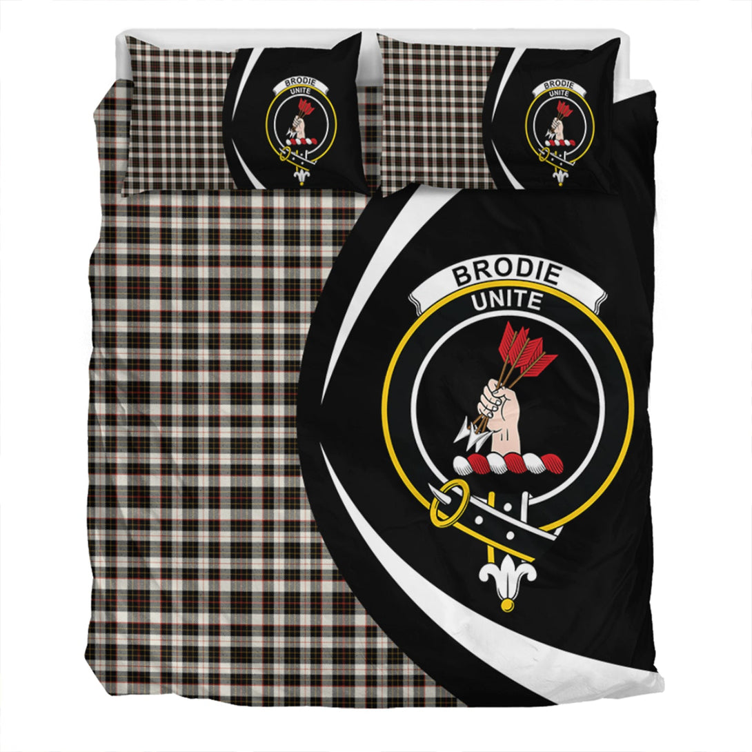 Brodie Black & White Clan Badge Tartan Bedding Set Circle Style