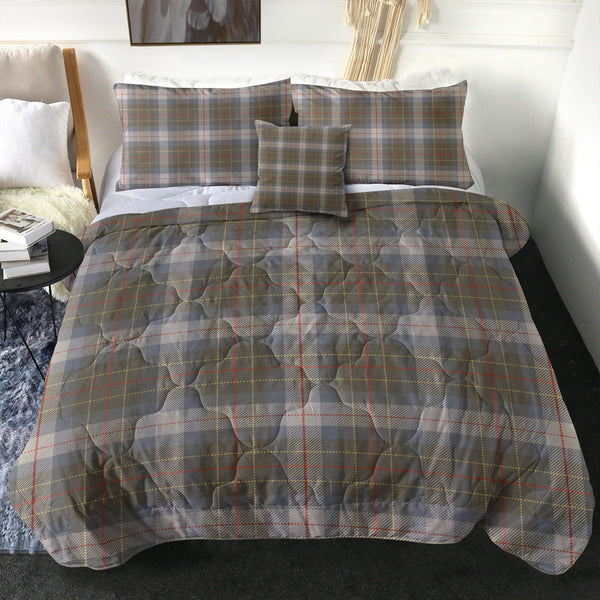 Brodie Silver (Brodie Muted) Ancient Clan Badge Tartan Comforter