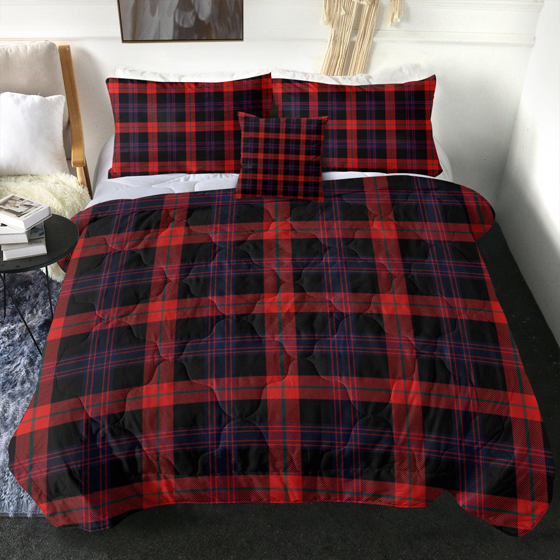 Brown (Broun) Modern Clan Badge Tartan Comforter