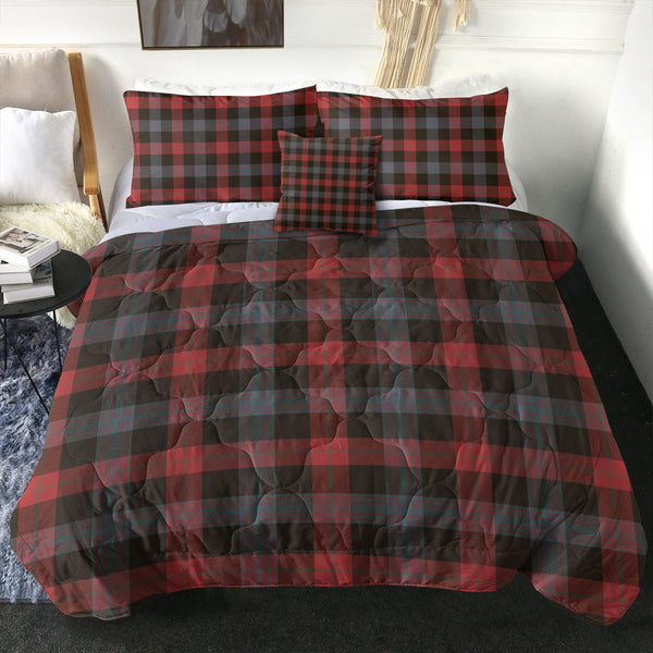 Brown (Broun) Weathered Clan Badge Tartan Comforter