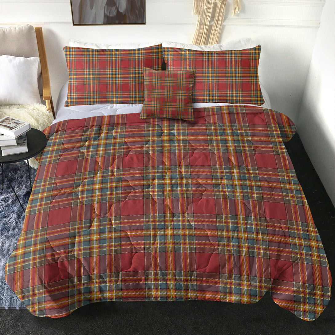 Chattan Weathered Clan Badge Tartan Comforter