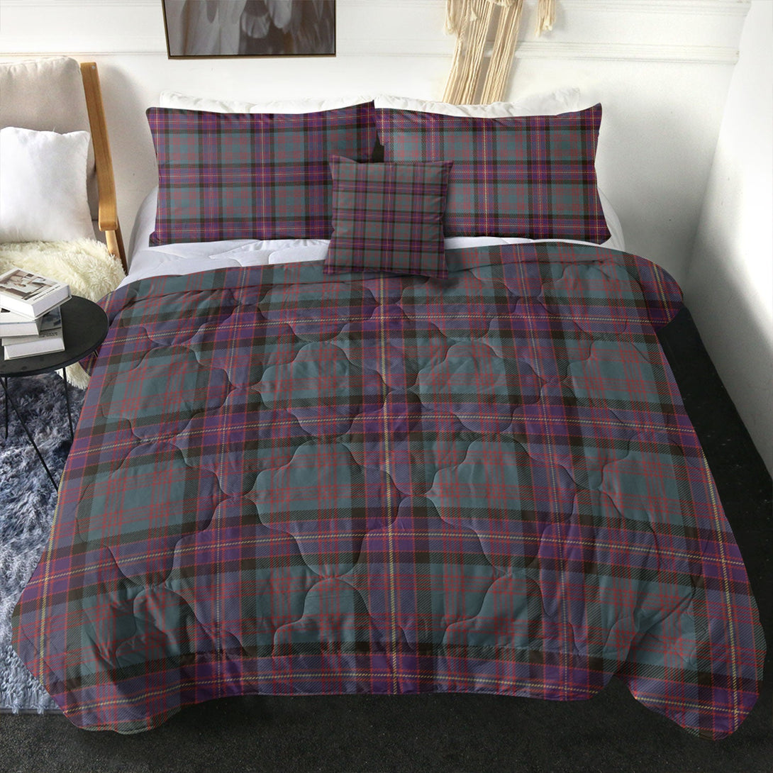 Cochrane (Cochran) Weathered Clan Badge Tartan Comforter