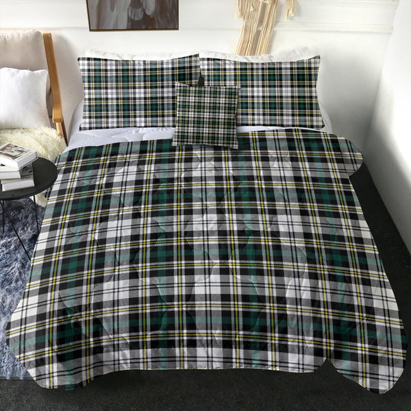 Dalgliesh Dress Modern Tartan Comforter