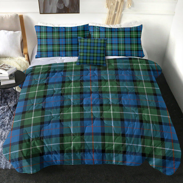 Davidson Ancient Clan Badge Tartan Comforter