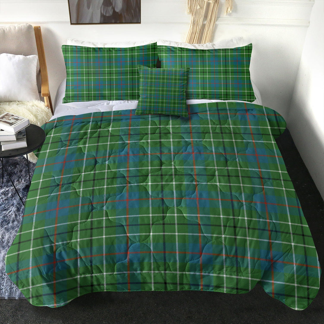 Duncan Ancient Clan Badge Tartan Comforter