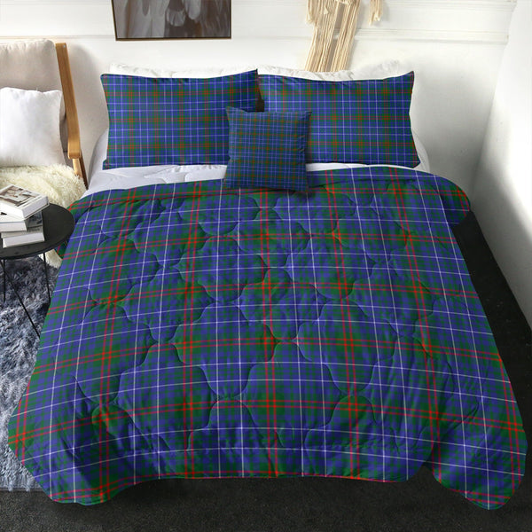 Edmonstone Clan Badge Tartan Comforter