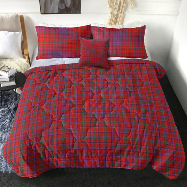 Fiddes Rock and Wheel Modern Tartan Comforter