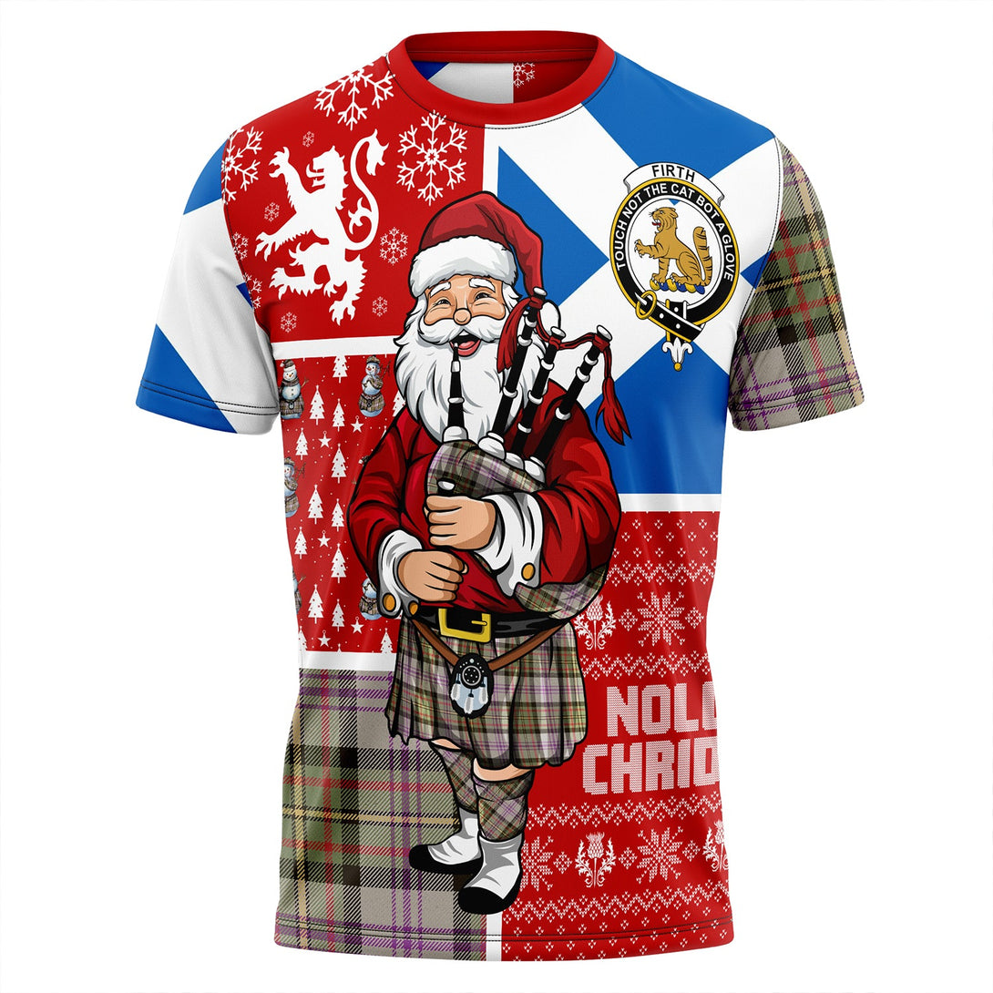 Firth of Tay (Gillies Dress) Weathered Clan Badge Tartan T-Shirt Scotland Christmas Santa