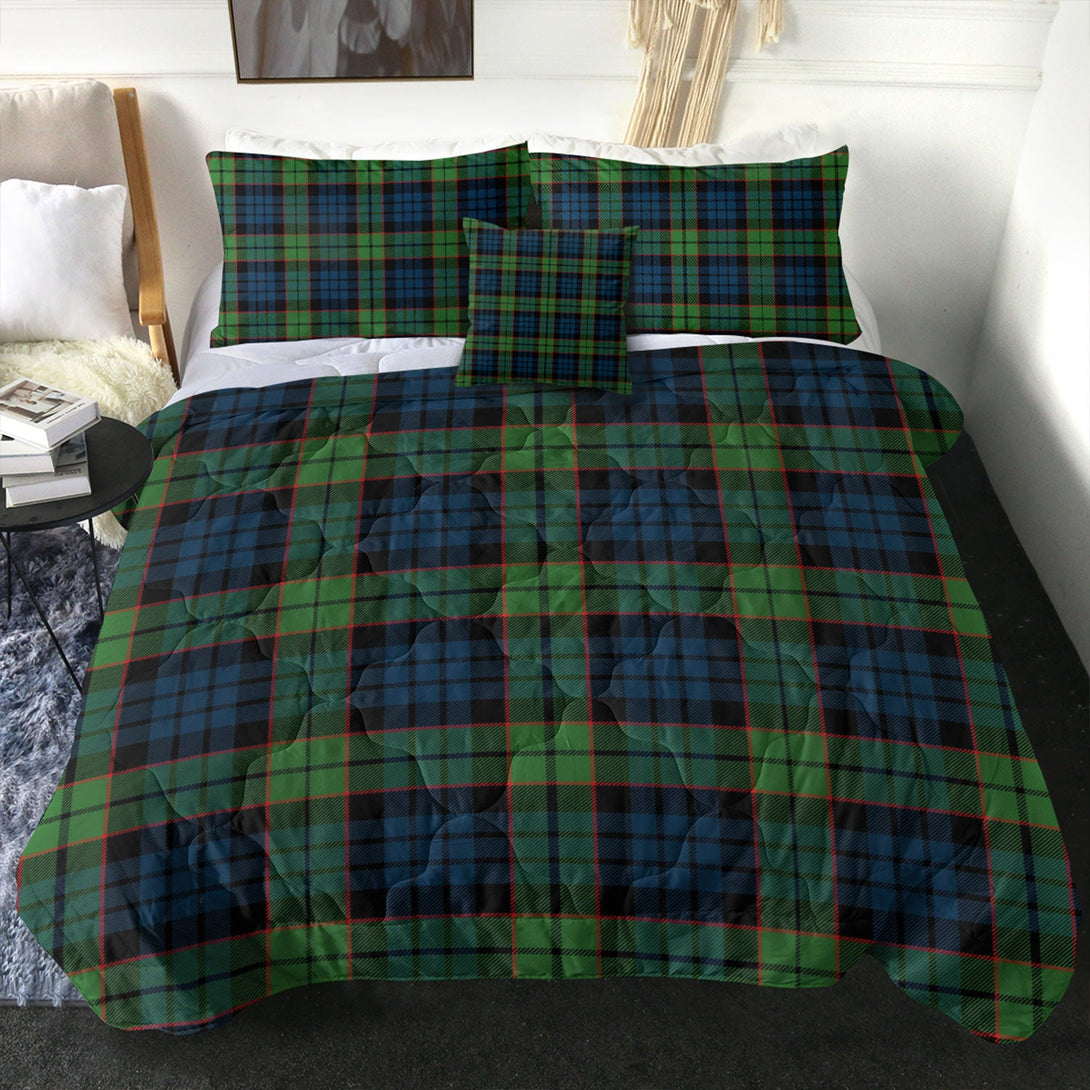 Fletcher Family Modern Clan Badge Tartan Comforter