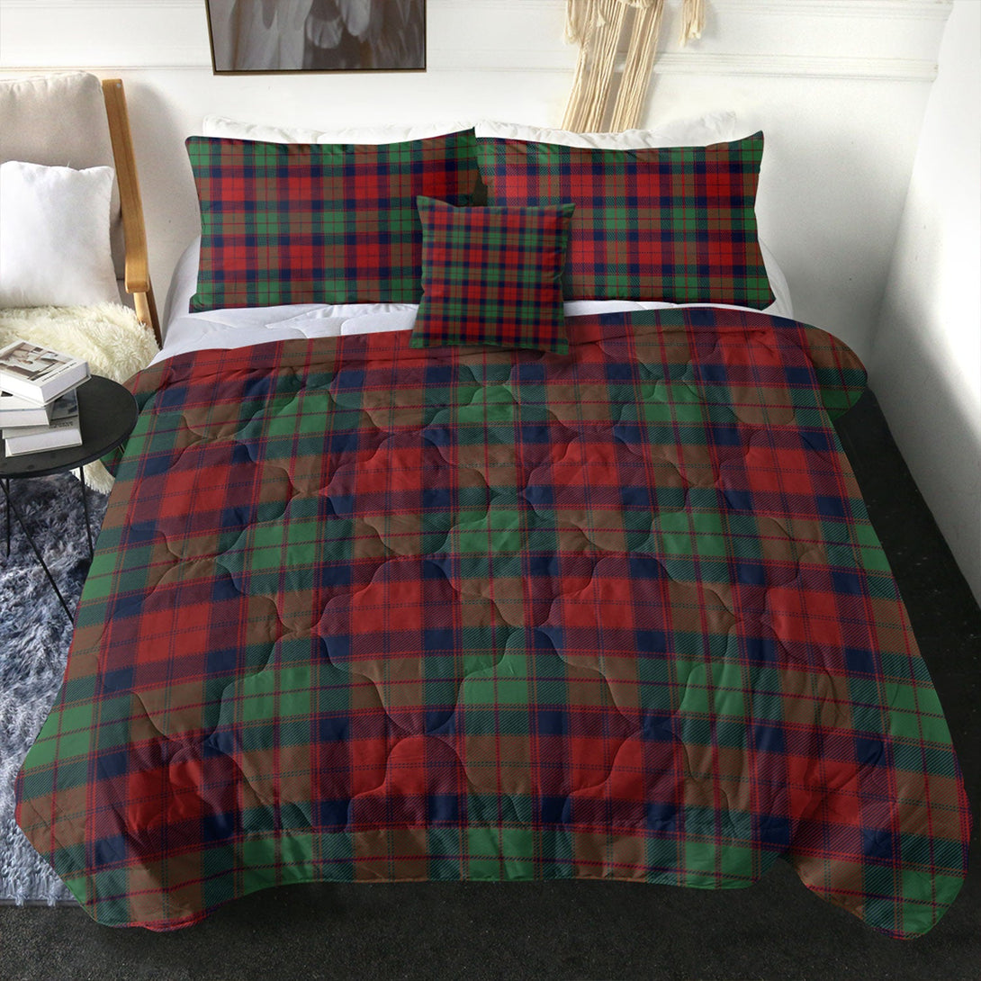 Fraser of Altyre Modern Clan Badge Tartan Comforter