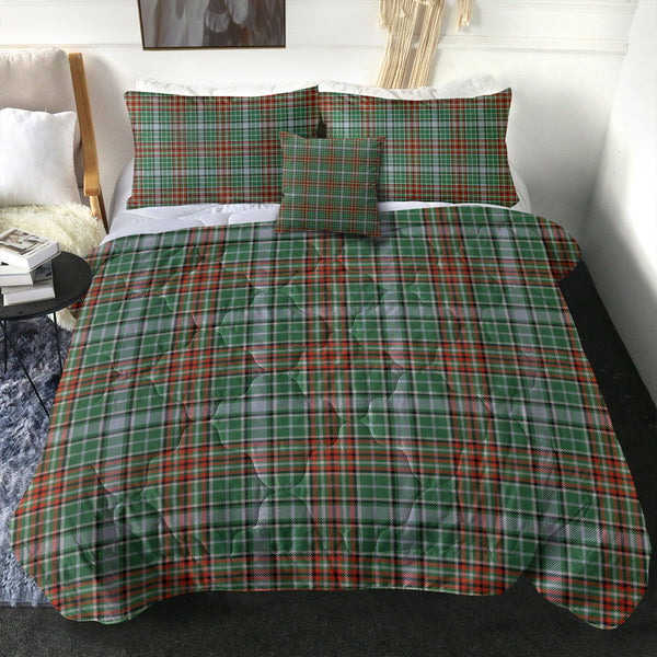 Gayre Ancient Clan Badge Tartan Comforter