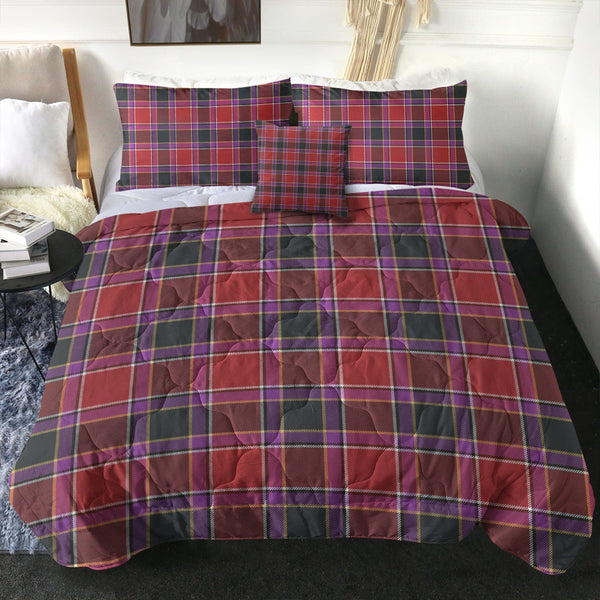 Gordon of Abergeldie Weathered Clan Badge Tartan Comforter