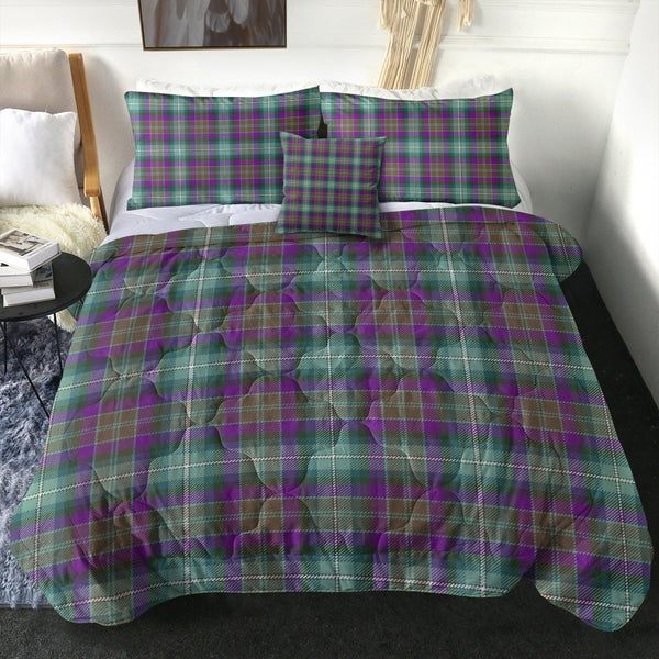 Grewar Modern Tartan Comforter