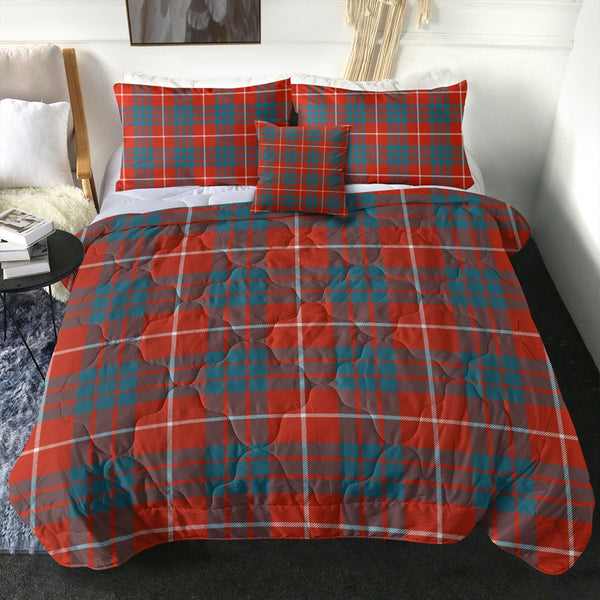 Hamilton Ancient Clan Badge Tartan Comforter