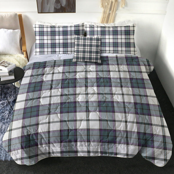 Innes Green Dress Weathered Tartan Comforter