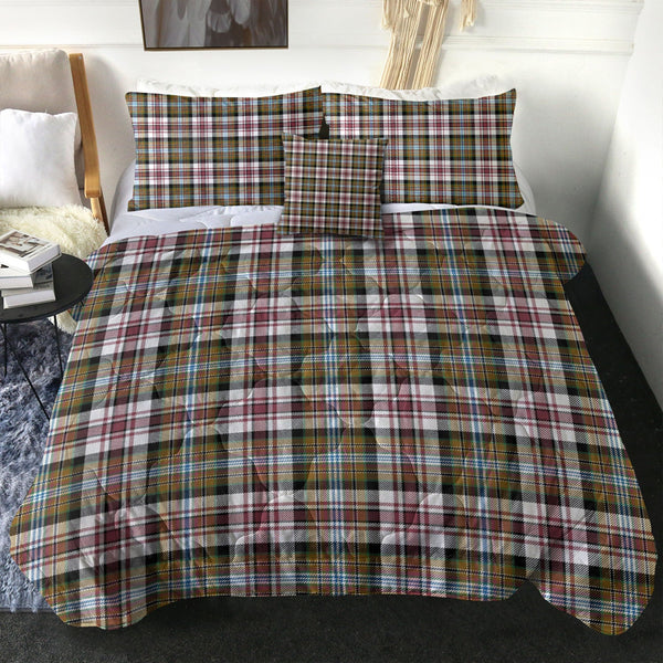 Jacobite Dress Ancient Tartan Comforter