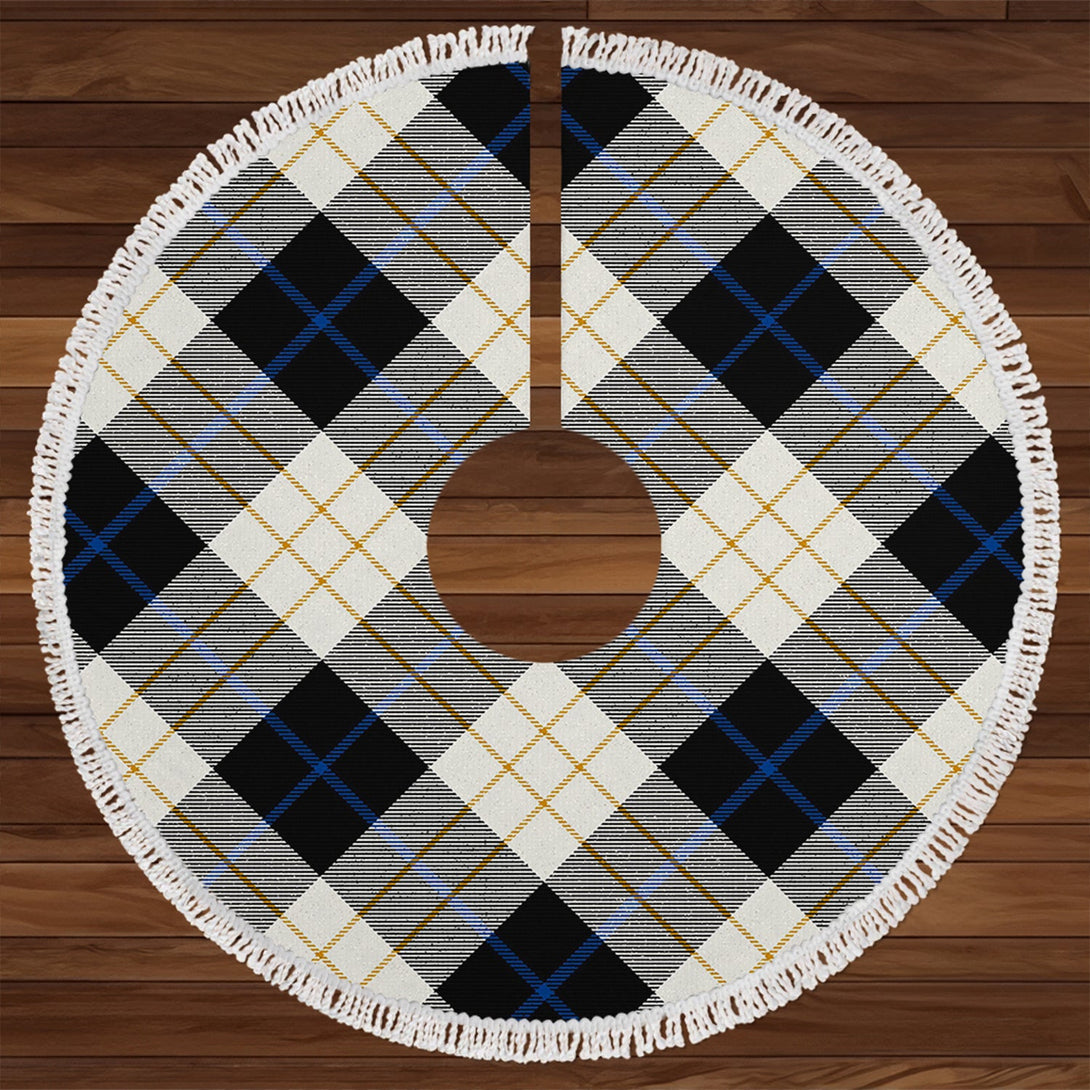 Kennison Modern Tartan Christmas Tree Skirt