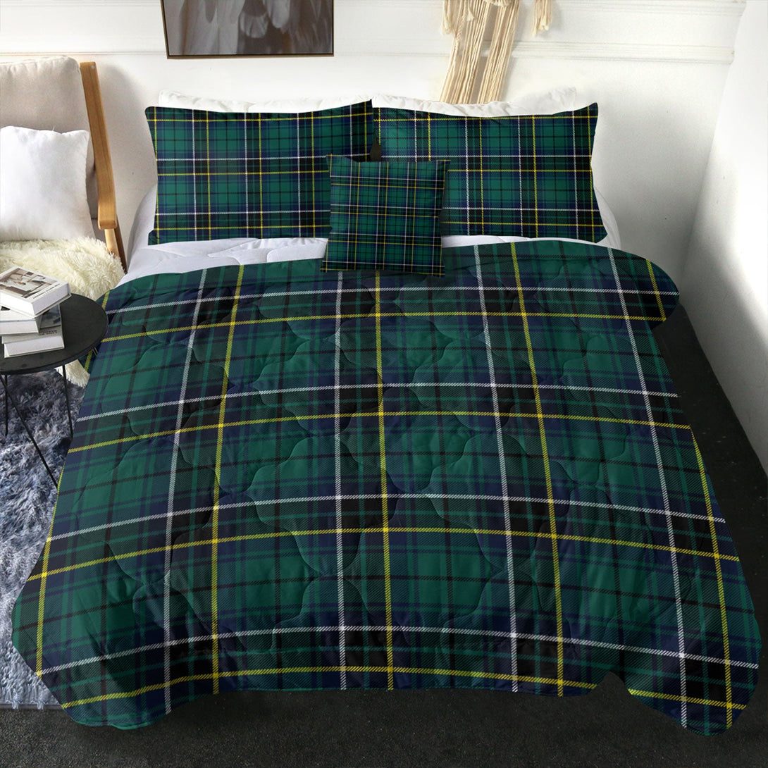 MacAlpine Modern Clan Badge Tartan Comforter