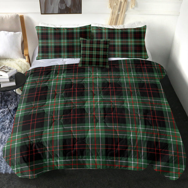 MacDiarmid Modern Clan Badge Tartan Comforter