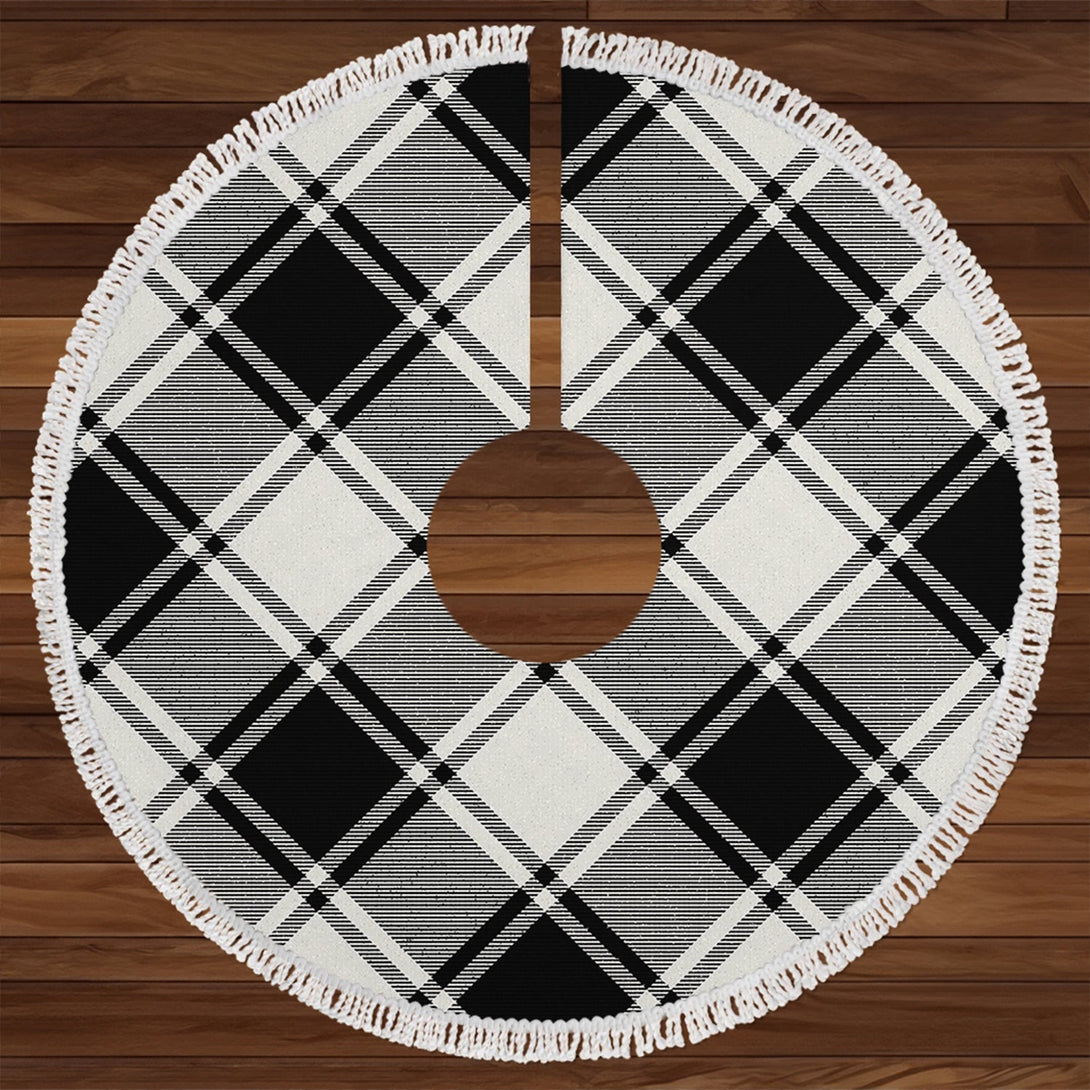 MacFie B-W (MacPhee B-W) Modern Tartan Christmas Tree Skirt