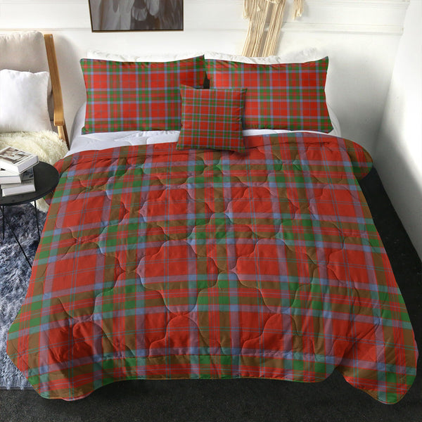 MacGillivray Ancient Clan Badge Tartan Comforter