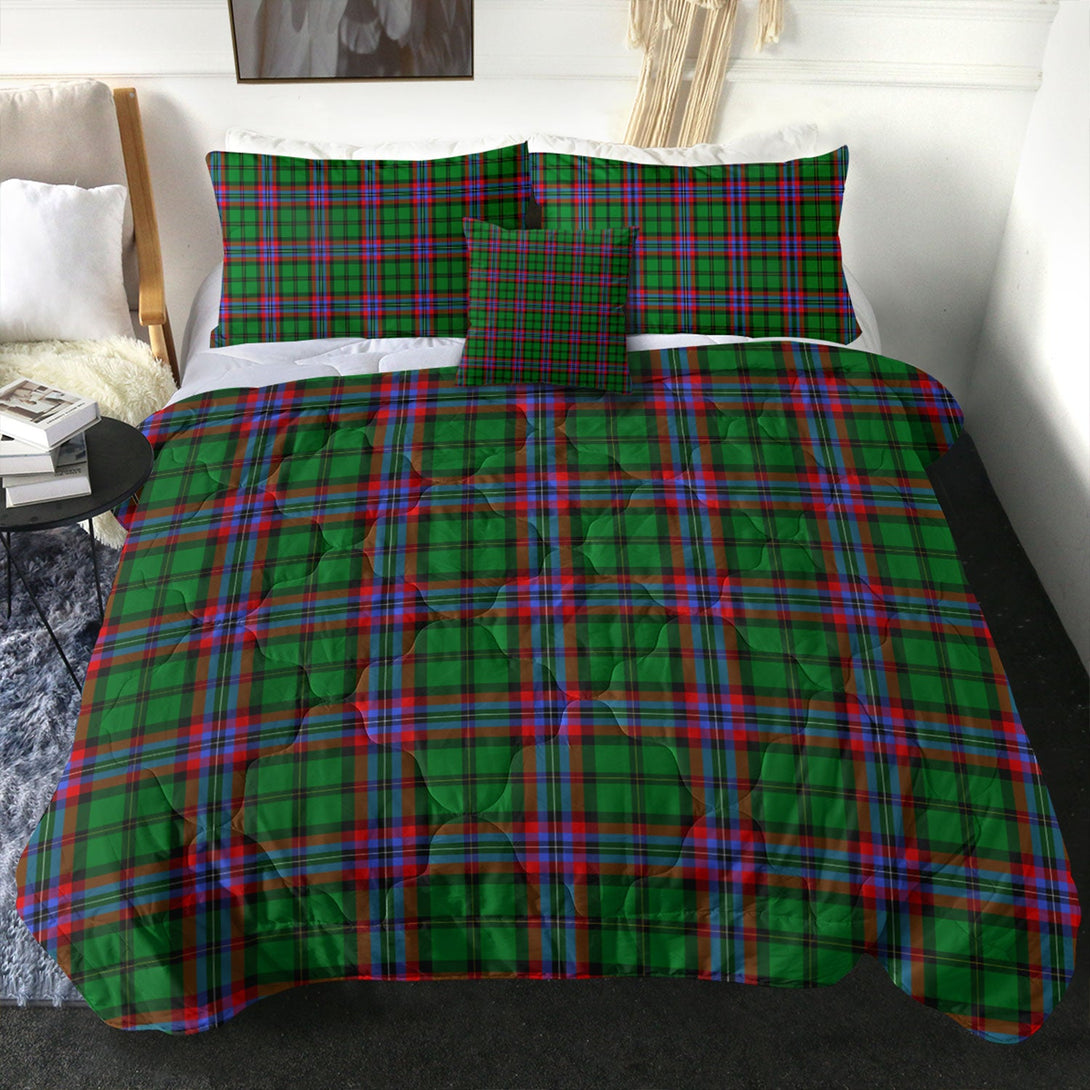 McGeachie Clan Badge Tartan Comforter