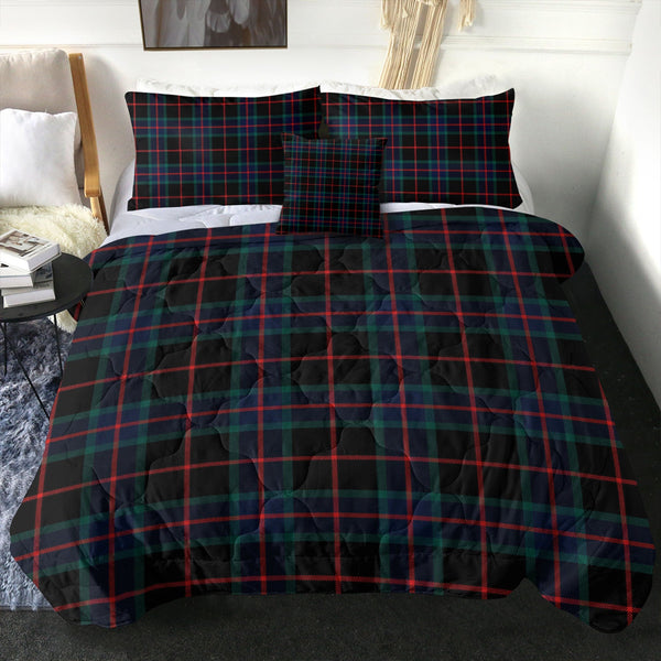 Nairn Modern Clan Badge Tartan Comforter