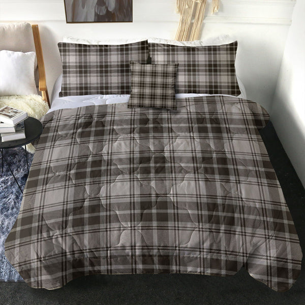 O-Sullivan Beare Weathered Tartan Comforter