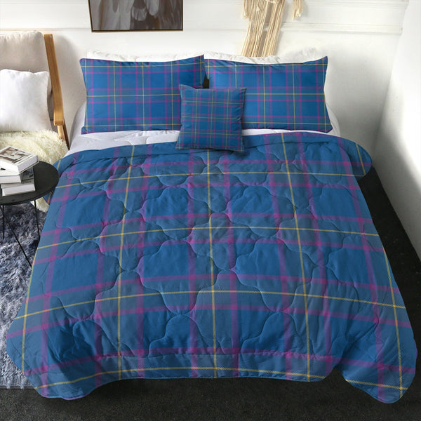 Peacock Samantha (Paucok Samantha) Ancient Tartan Comforter