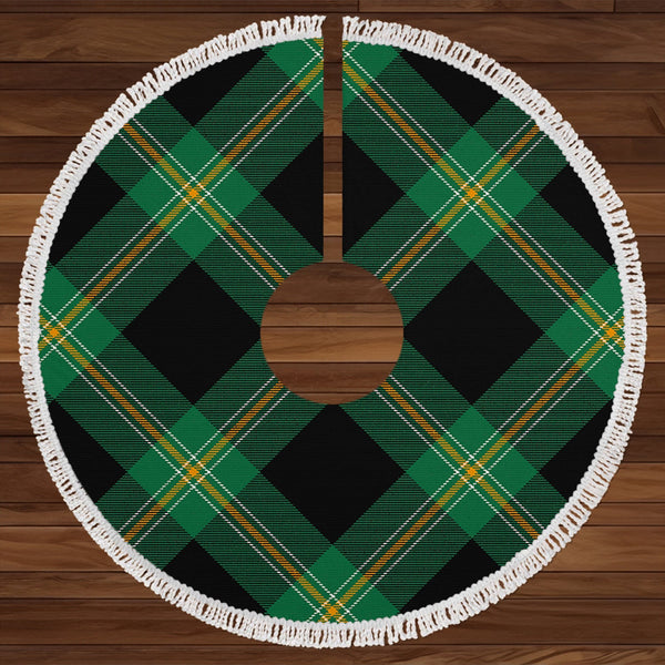 Perry Hunting Modern Tartan Christmas Tree Skirt