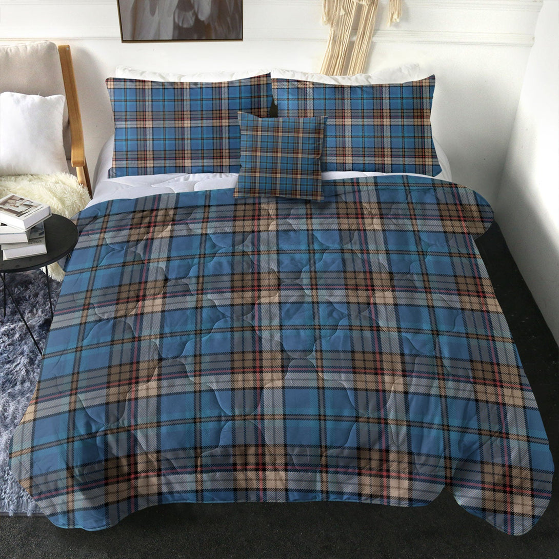 Renton Ancient Clan Badge Tartan Comforter