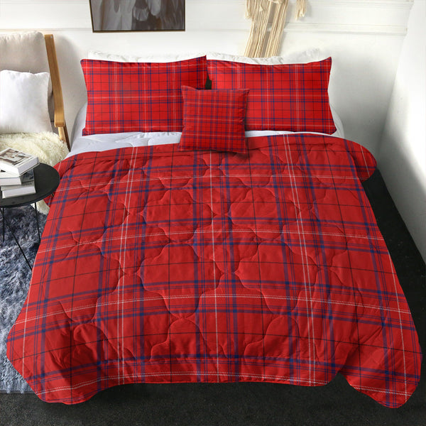 Rose of Kilravock Modern Clan Badge Tartan Comforter