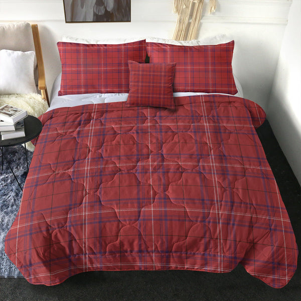 Rose of Kilravock Weathered Clan Badge Tartan Comforter