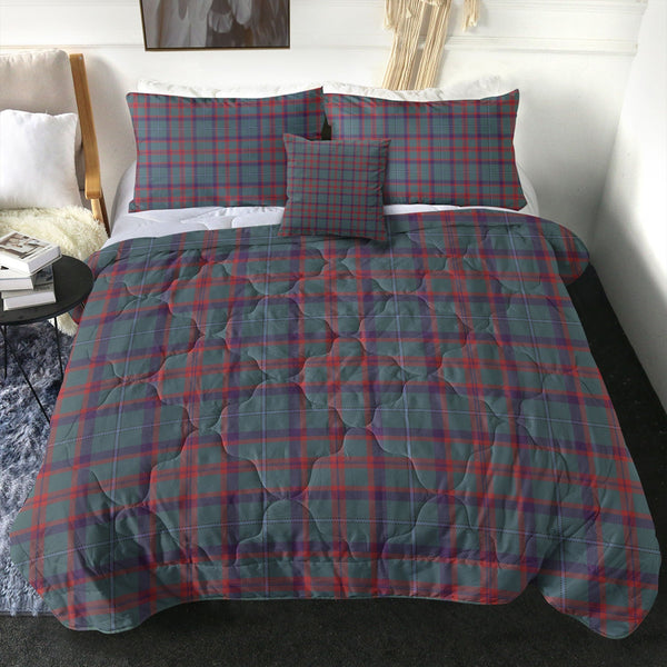 Shaw of Tordarroch Hunting Weathered Tartan Comforter