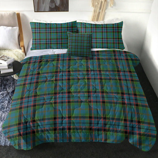 Stinson (Stephenson Stevenson) Ancient Clan Badge Tartan Comforter