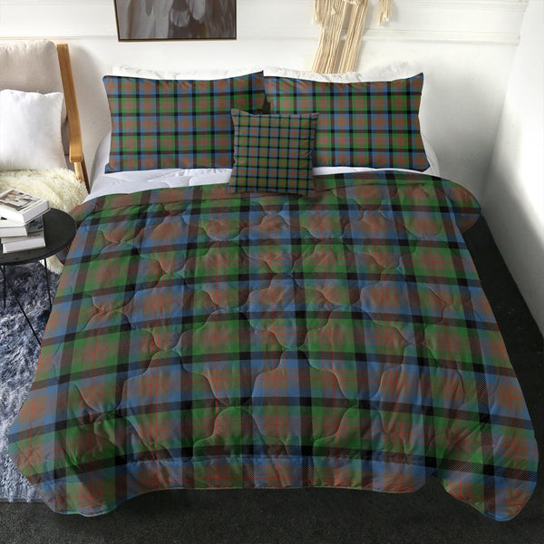 Tennant Ancient Clan Badge Tartan Comforter