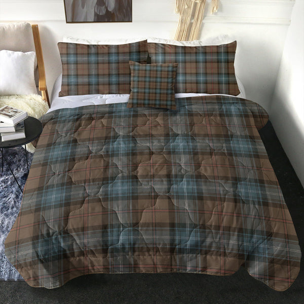 Urquhart White Lines (Urquhart Ancient) Weathered Tartan Comforter