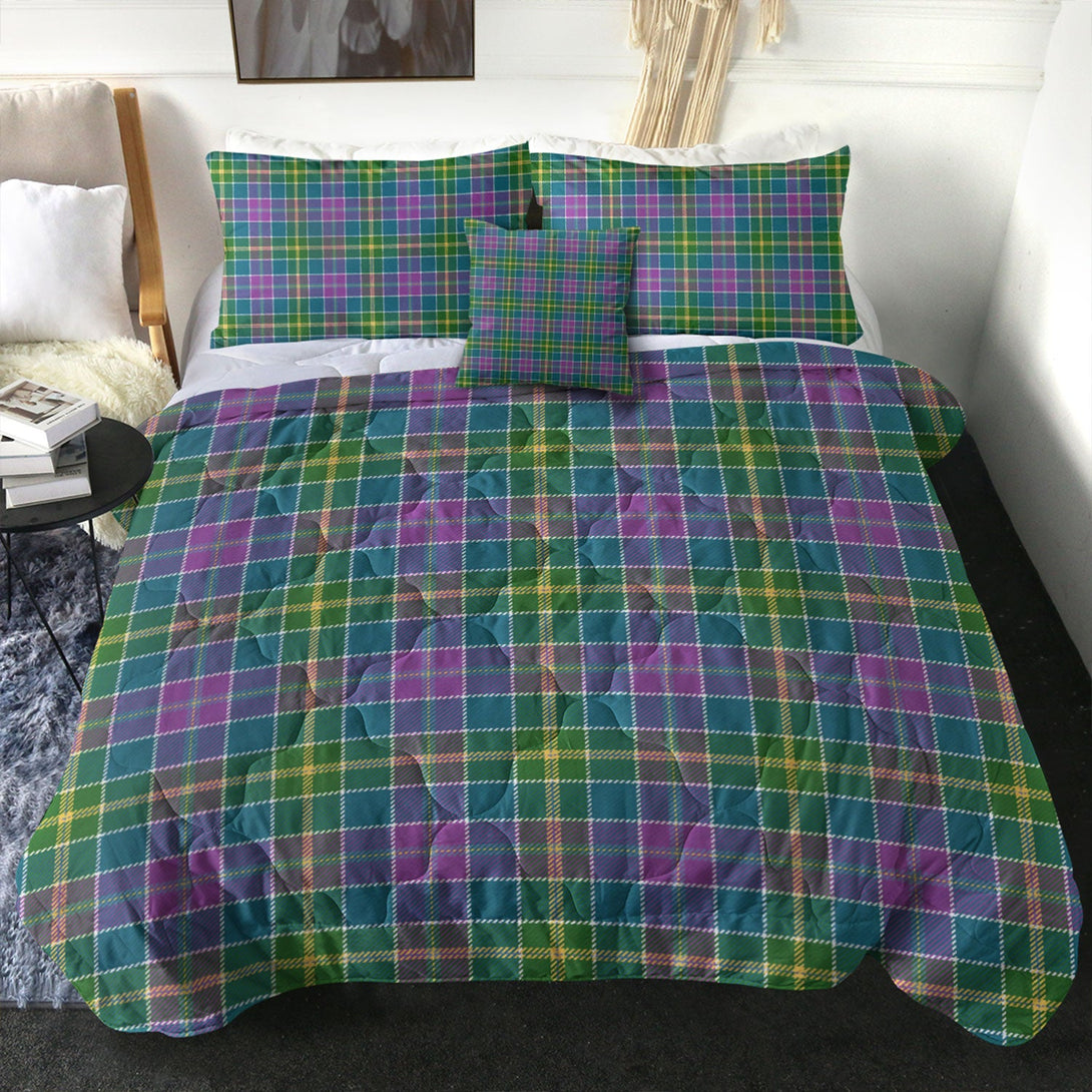 Yule Ancient Clan Badge Tartan Comforter