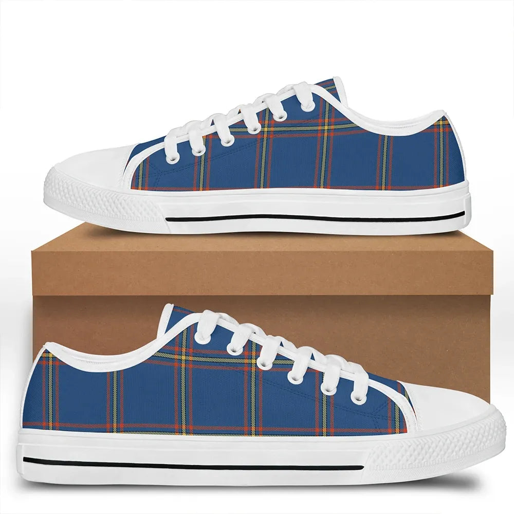 MacLaine of Loch Buie Hunting Ancient Tartan Classic Low Top Shoes