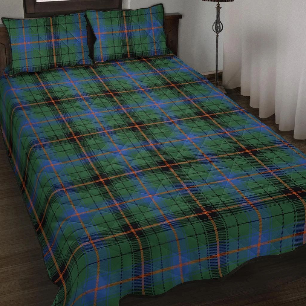 Davidson Ancient Tartan Classic Quilt Bed Set