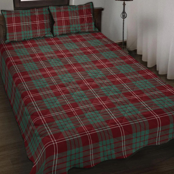 Crawford Modern Tartan Classic Quilt Bed Set