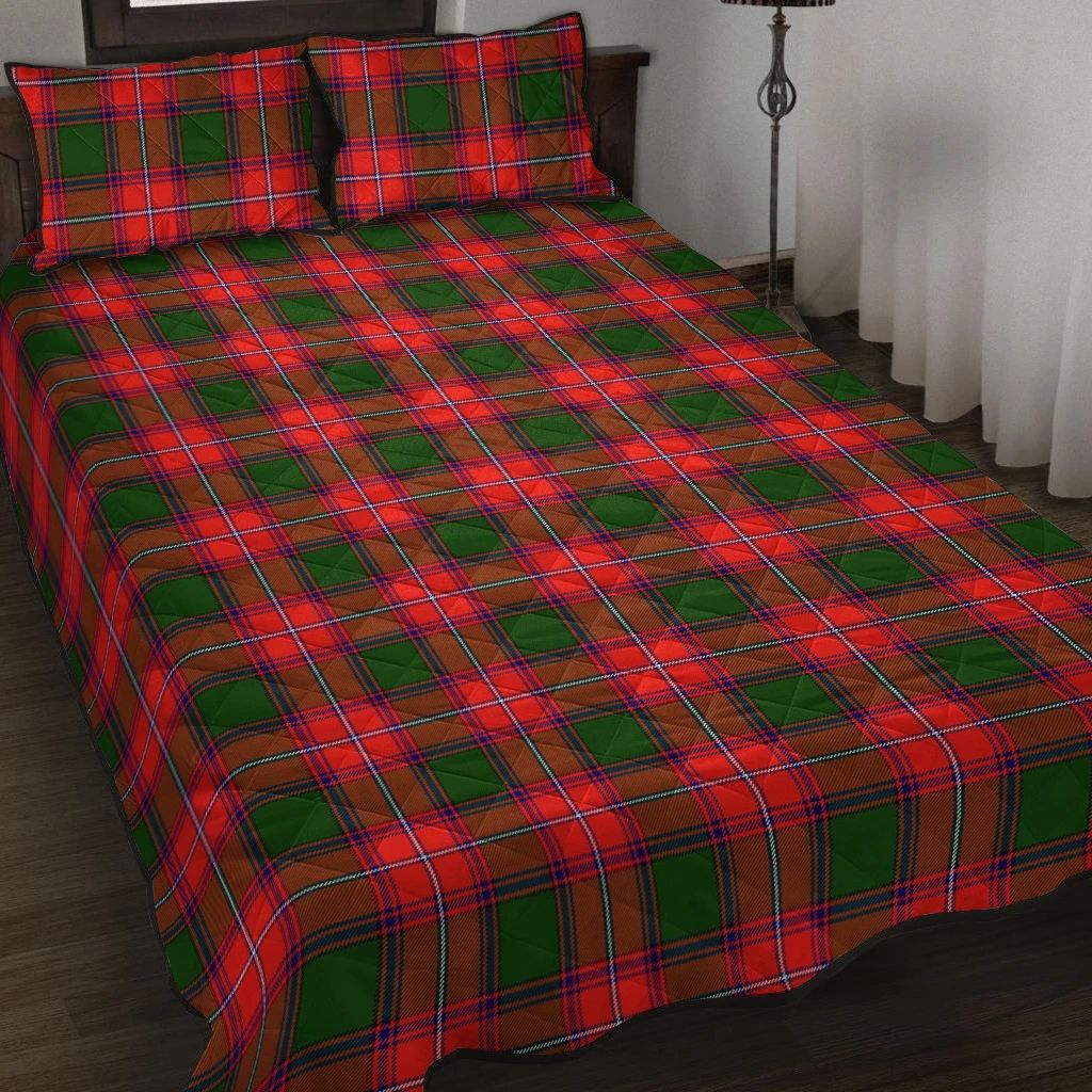 Rattray Modern Tartan Classic Quilt Bed Set