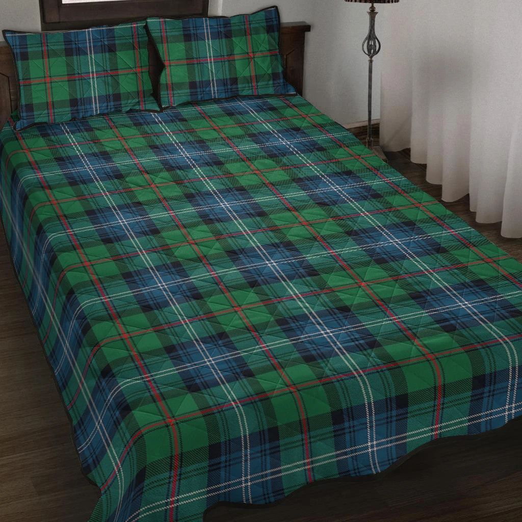 Urquhart Ancient Tartan Classic Quilt Bed Set