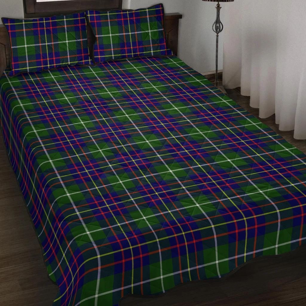 Inglis Modern Tartan Classic Quilt Bed Set